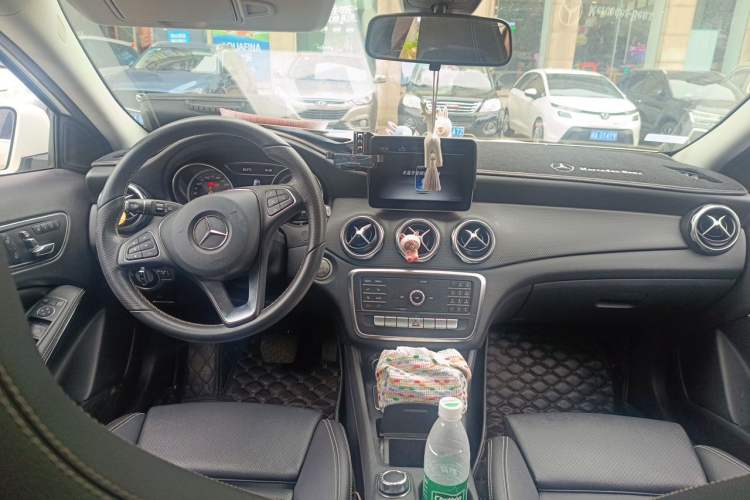 Used Mercedes-Benz GLA 2018 GLA 200 Sport Edition Headliner