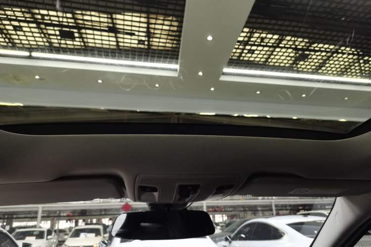 Used Mercedes-Benz GLA 2018 GLA 200 Sport Edition Headliner