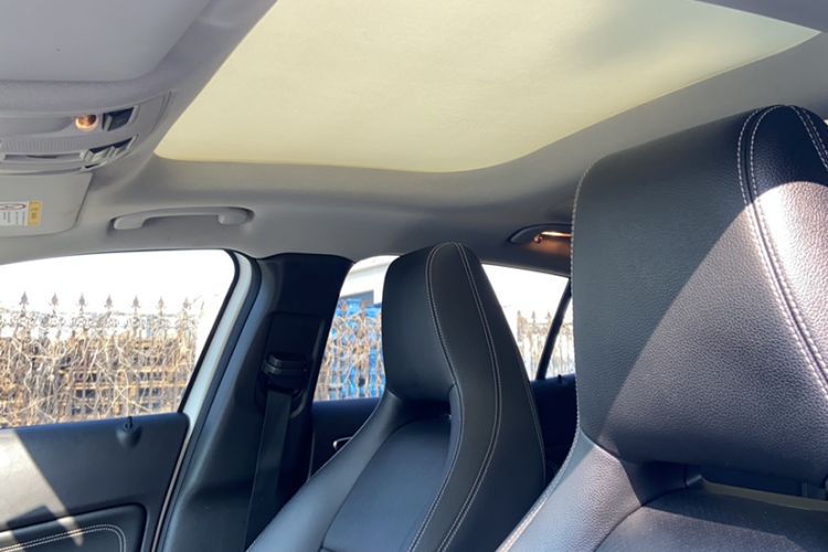 Used Mercedes-Benz GLA 2018 GLA 200 Sport Edition Headliner