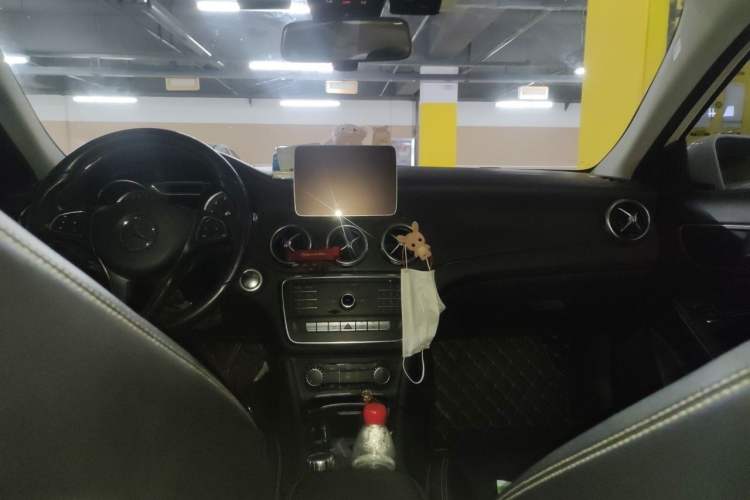 Used Mercedes-Benz GLA 2018 GLA 200 Sport Edition Headliner