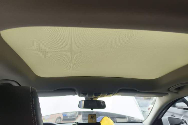 Used Mercedes-Benz GLA 2018 GLA 200 Sport Edition Headliner