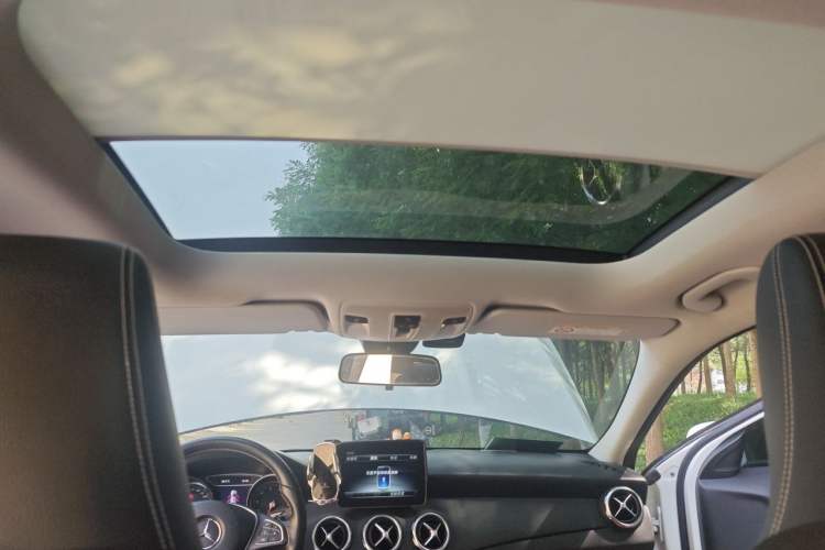 Used Mercedes-Benz GLA 2018 GLA 200 Sport Edition Headliner