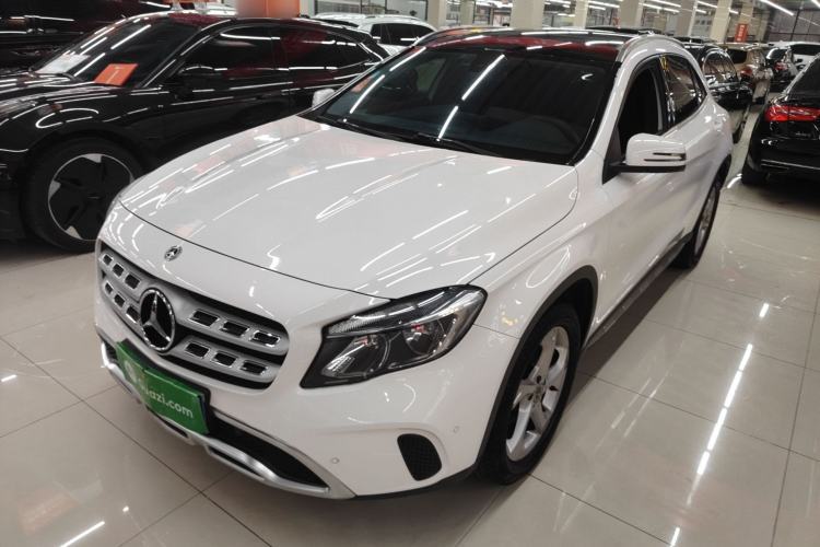 Used Mercedes-Benz GLA 2018 GLA 200 Sport Edition Guazi used car, China used car export, Used car for sale, Used cars, Cheapest cars for sale