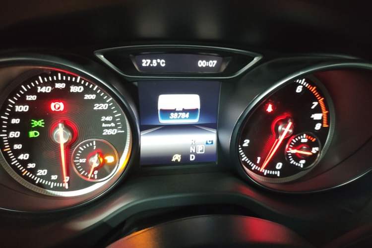 Used Mercedes-Benz GLA 2018 GLA 200 Fashion Model Instrument Cluster