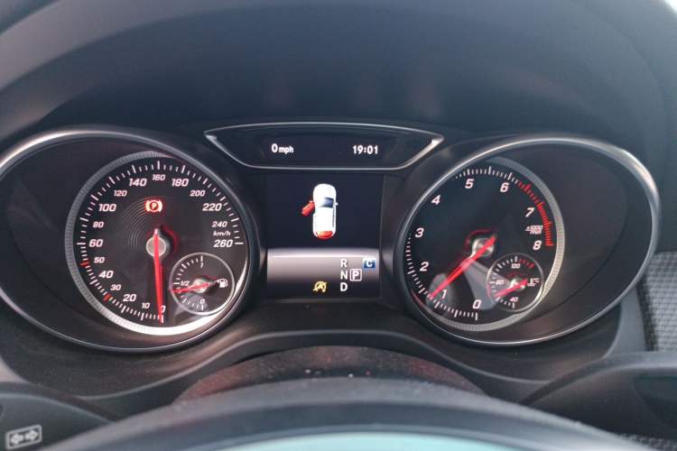 Used Mercedes-Benz GLA 2018 GLA 200 Sport Edition Instrument Cluster