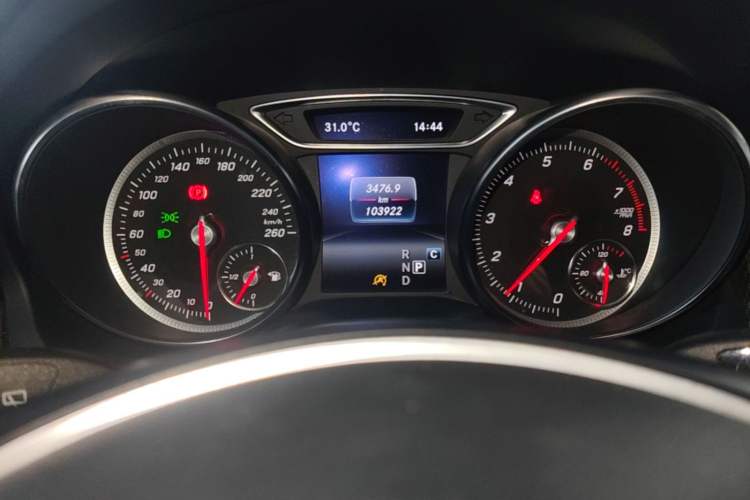 Used Mercedes-Benz GLA 2018 GLA 200 Sport Edition Instrument Cluster