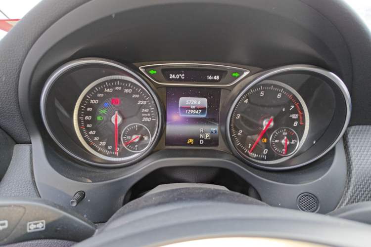 Used Mercedes-Benz GLA 2018 GLA 200 Fashion Model Instrument Cluster