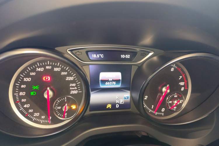 Used Mercedes-Benz GLA 2018 GLA 200 Fashion Model Instrument Cluster