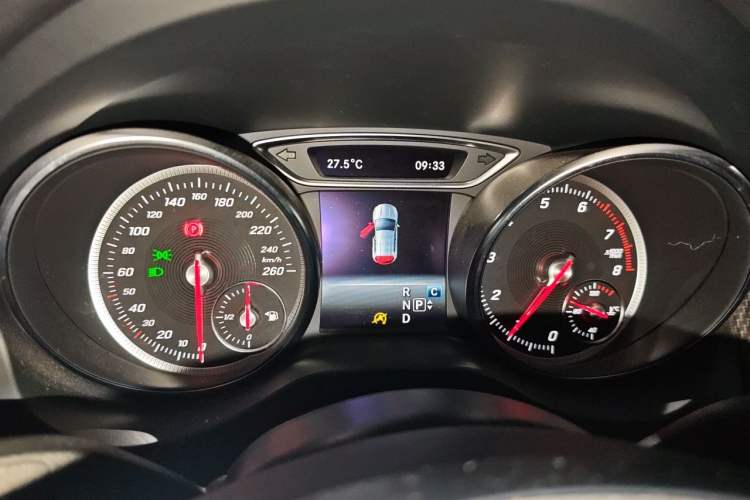 Used Mercedes-Benz GLA 2018 GLA 200 Sport Edition Instrument Cluster
