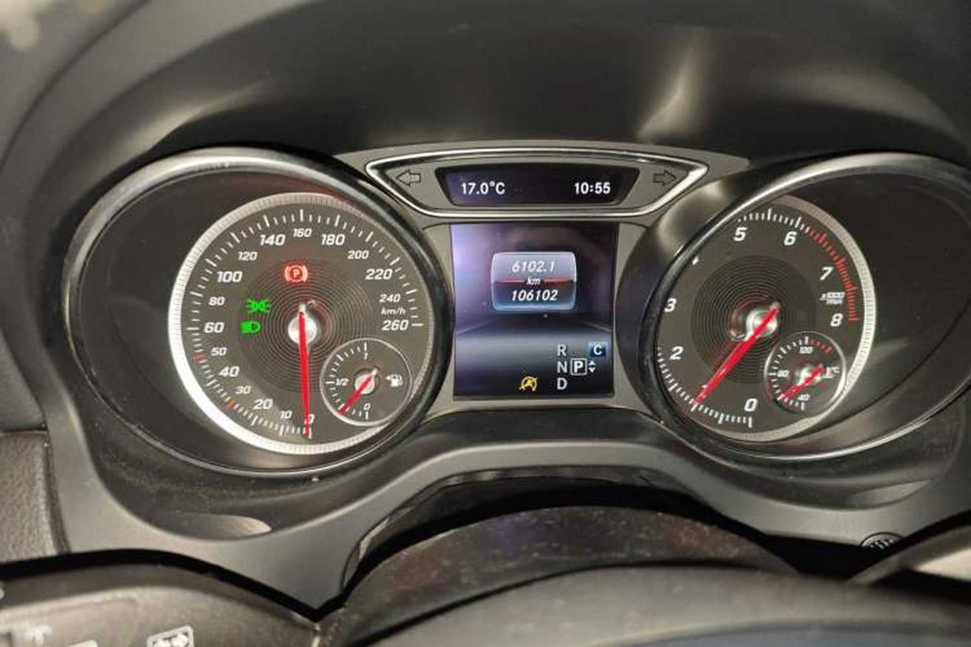 Used Mercedes-Benz GLA 2018 GLA 220 4MATIC Sport Edition Instrument Cluster
