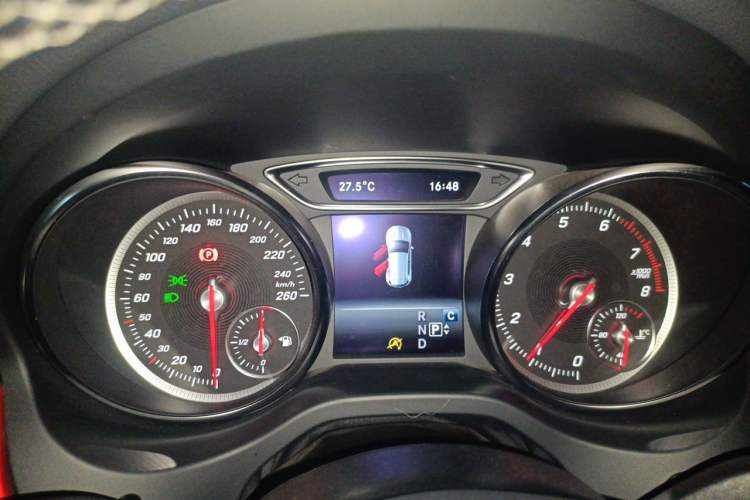 Used Mercedes-Benz GLA 2018 GLA 220 4MATIC Sport Edition Instrument Cluster