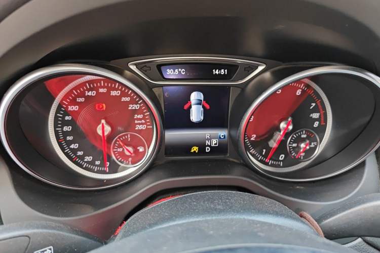 Used Mercedes-Benz GLA 2018 GLA 200 Polar Limited Edition Instrument Cluster