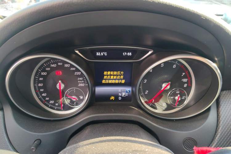 Used Mercedes-Benz GLA 2018 GLA 200 Sport Edition Instrument Cluster