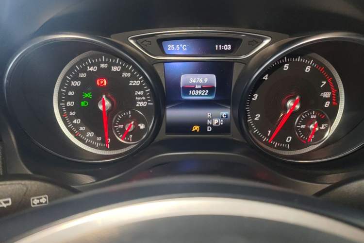 Used Mercedes-Benz GLA 2018 GLA 200 Sport Edition Instrument Cluster