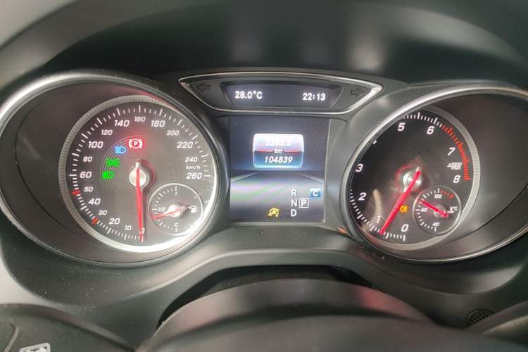 Used Mercedes-Benz GLA 2018 GLA 200 Fashion Model Instrument Cluster