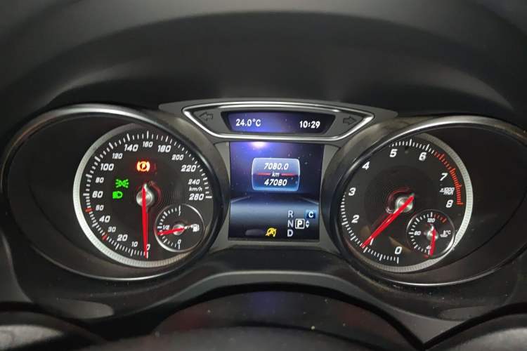 Used Mercedes-Benz GLA 2018 GLA 200 Fashion Model Instrument Cluster