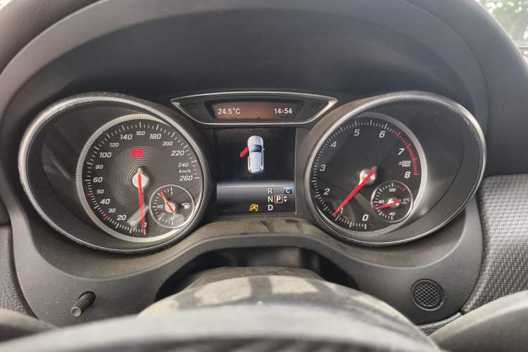 Used Mercedes-Benz GLA 2018 GLA 200 Sport Edition Instrument Cluster