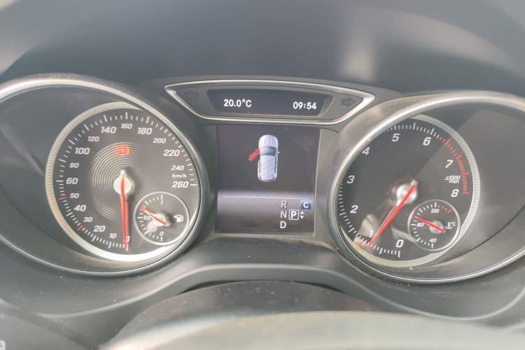 Used Mercedes-Benz GLA 2018 GLA 200 Fashion Model Instrument Cluster