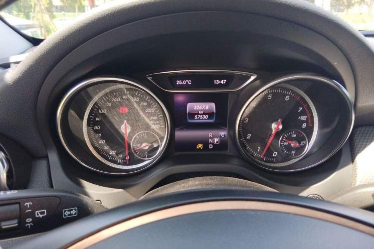 Used Mercedes-Benz GLA 2018 GLA 220 4MATIC Sport Edition Instrument Cluster