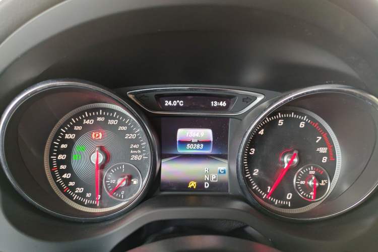 Used Mercedes-Benz GLA 2018 GLA 200 Sport Edition Instrument Cluster