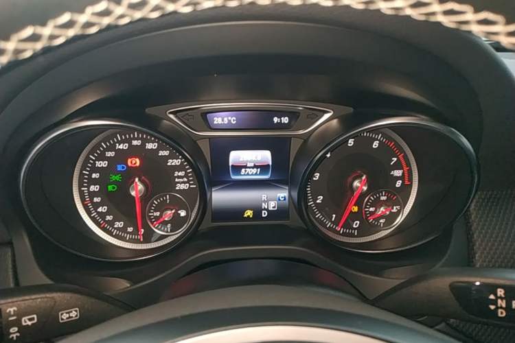 Used Mercedes-Benz GLA 2018 GLA 200 Fashion Model Instrument Cluster