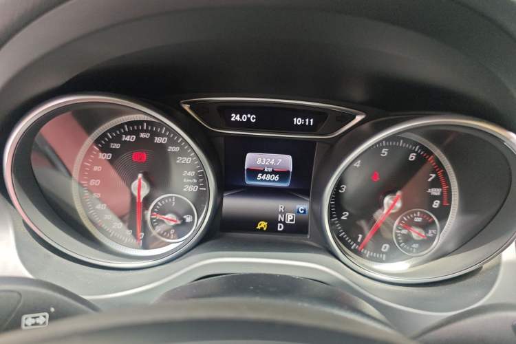 Used Mercedes-Benz GLA 2018 GLA 200 Sport Edition Instrument Cluster