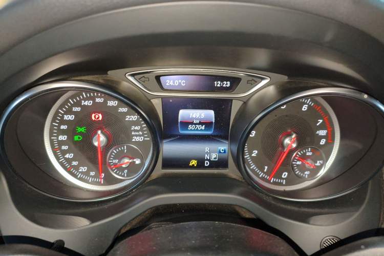 Used Mercedes-Benz GLA 2018 GLA 200 Fashion Model Instrument Cluster