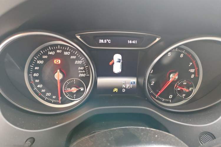 Used Mercedes-Benz GLA 2018 GLA 200 Sport Edition Instrument Cluster
