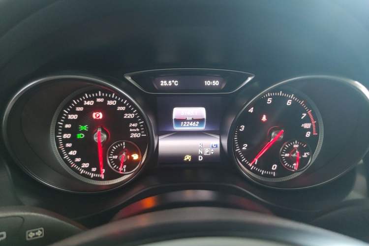 Used Mercedes-Benz GLA 2018 GLA 200 Fashion Model Instrument Cluster
