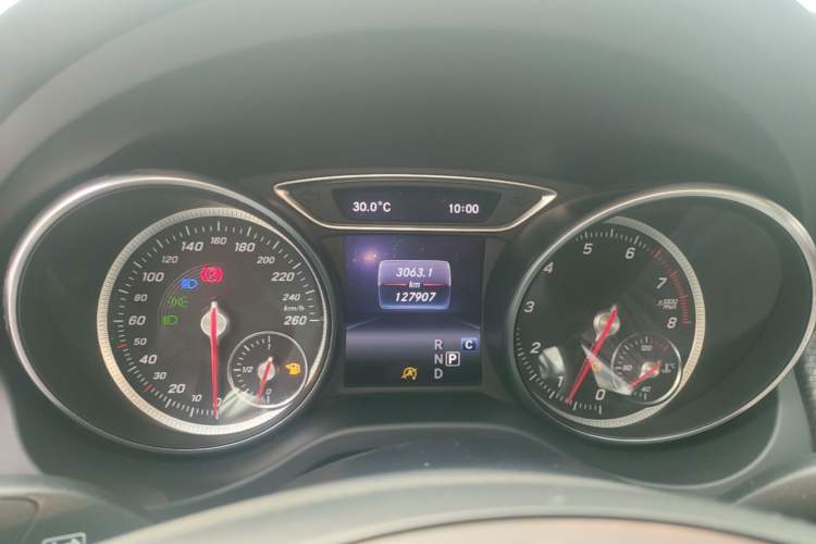 Used Mercedes-Benz GLA 2018 GLA 200 Fashion Model Instrument Cluster