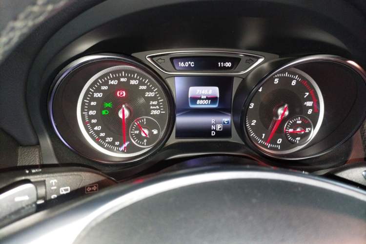 Used Mercedes-Benz GLA 2018 GLA 200 Sport Edition Instrument Cluster