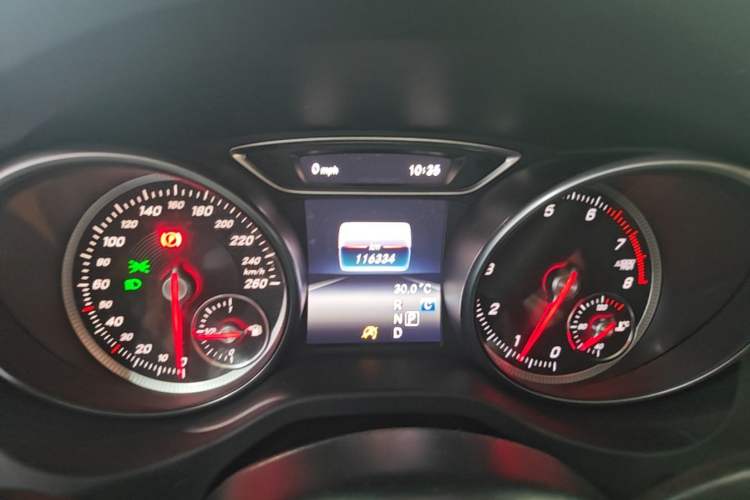 Used Mercedes-Benz GLA 2018 GLA 200 Sport Edition Instrument Cluster