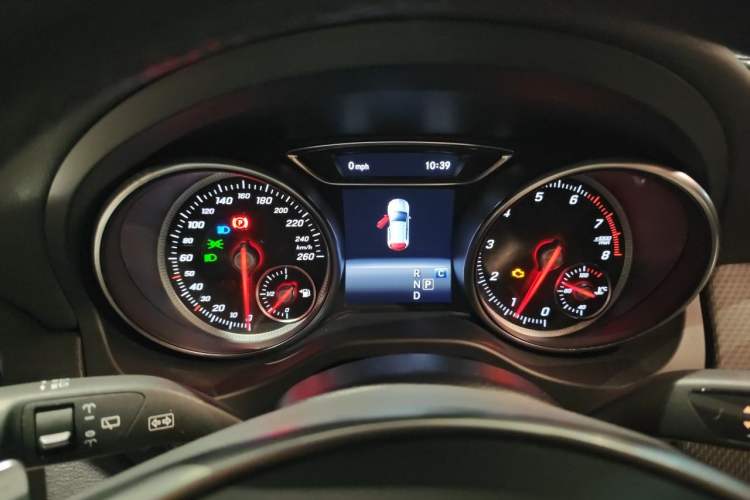 Used Mercedes-Benz GLA 2018 GLA 220 4MATIC Sport Edition Instrument Cluster