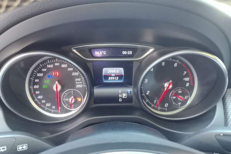 Used Mercedes-Benz GLA 2018 GLA 200 Fashion Model Instrument Cluster