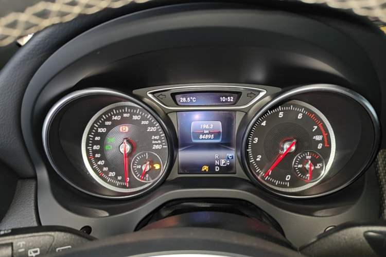 Used Mercedes-Benz GLA 2018 GLA 200 Sport Edition Instrument Cluster