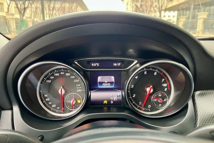 Used Mercedes-Benz GLA 2018 GLA 200 Sport Edition Instrument Cluster