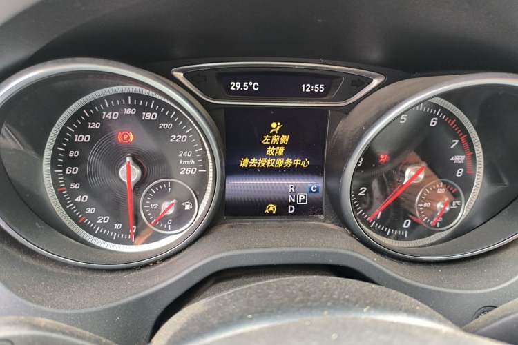 Used Mercedes-Benz GLA 2018 GLA 200 Fashion Model Instrument Cluster