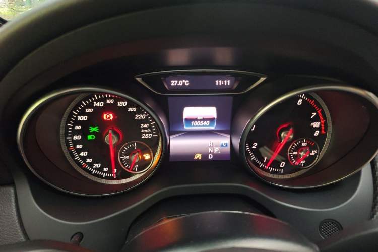 Used Mercedes-Benz GLA 2018 GLA 200 Sport Edition Instrument Cluster