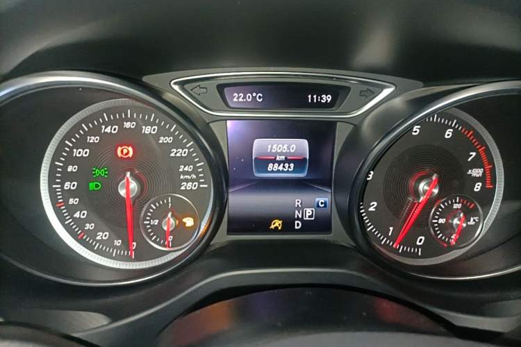 Used Mercedes-Benz GLA 2018 GLA 200 Fashion Model Instrument Cluster
