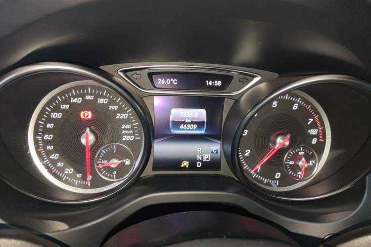 Used Mercedes-Benz GLA 2018 GLA 200 Fashion Model Instrument Cluster
