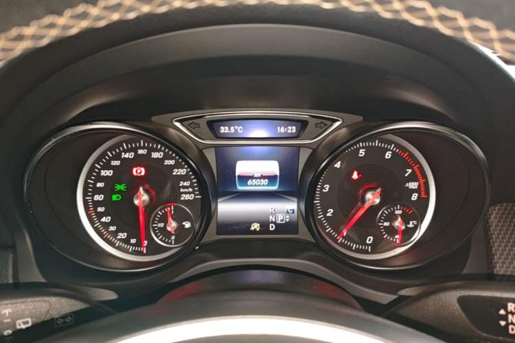 Used Mercedes-Benz GLA 2018 GLA 200 Sport Edition Instrument Cluster