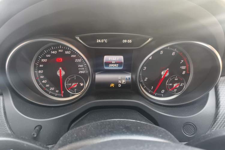 Used Mercedes-Benz GLA 2018 GLA 200 Sport Edition Instrument Cluster