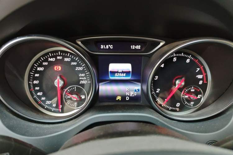 Used Mercedes-Benz GLA 2018 GLA 200 Sport Edition Instrument Cluster