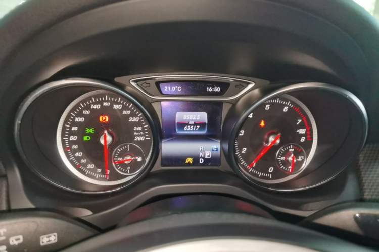 Used Mercedes-Benz GLA 2018 GLA 200 Fashion Model Instrument Cluster