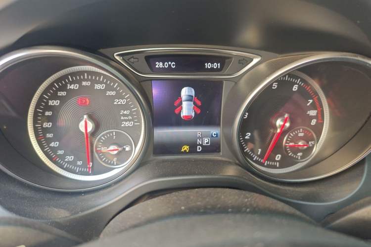 Used Mercedes-Benz GLA 2018 GLA 200 Sport Edition Instrument Cluster