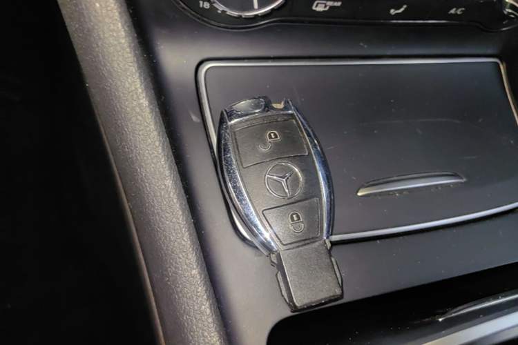 Used Mercedes-Benz GLA 2018 GLA 200 Fashion Model Interior 1