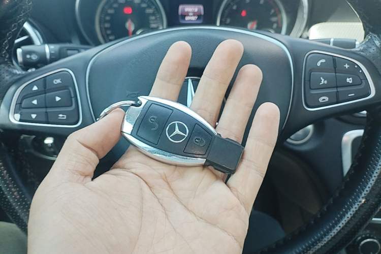Used Mercedes-Benz GLA 2018 GLA 200 Sport Edition Interior 1