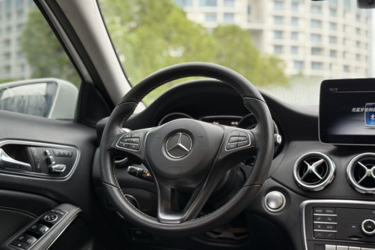 Used Mercedes-Benz GLA 2018 GLA 200 Fashion Model Interior 3