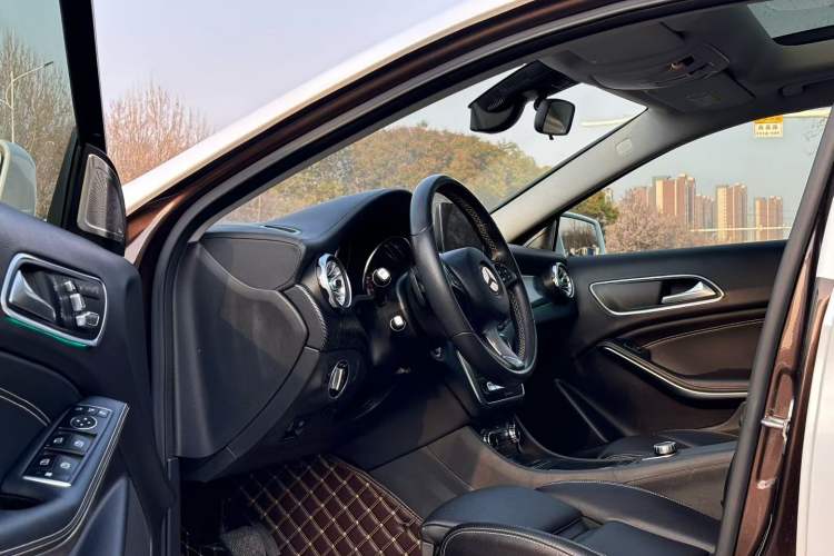 Used Mercedes-Benz GLA 2018 GLA 200 Fashion Model Interior 3