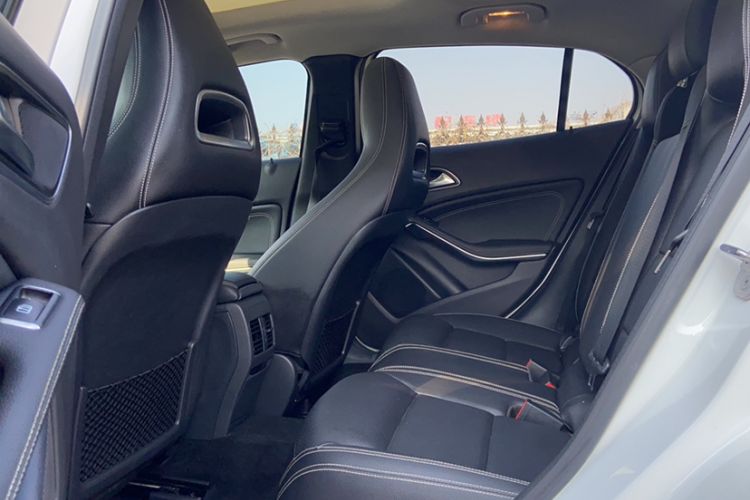 Used Mercedes-Benz GLA 2018 GLA 200 Sport Edition Interior 3